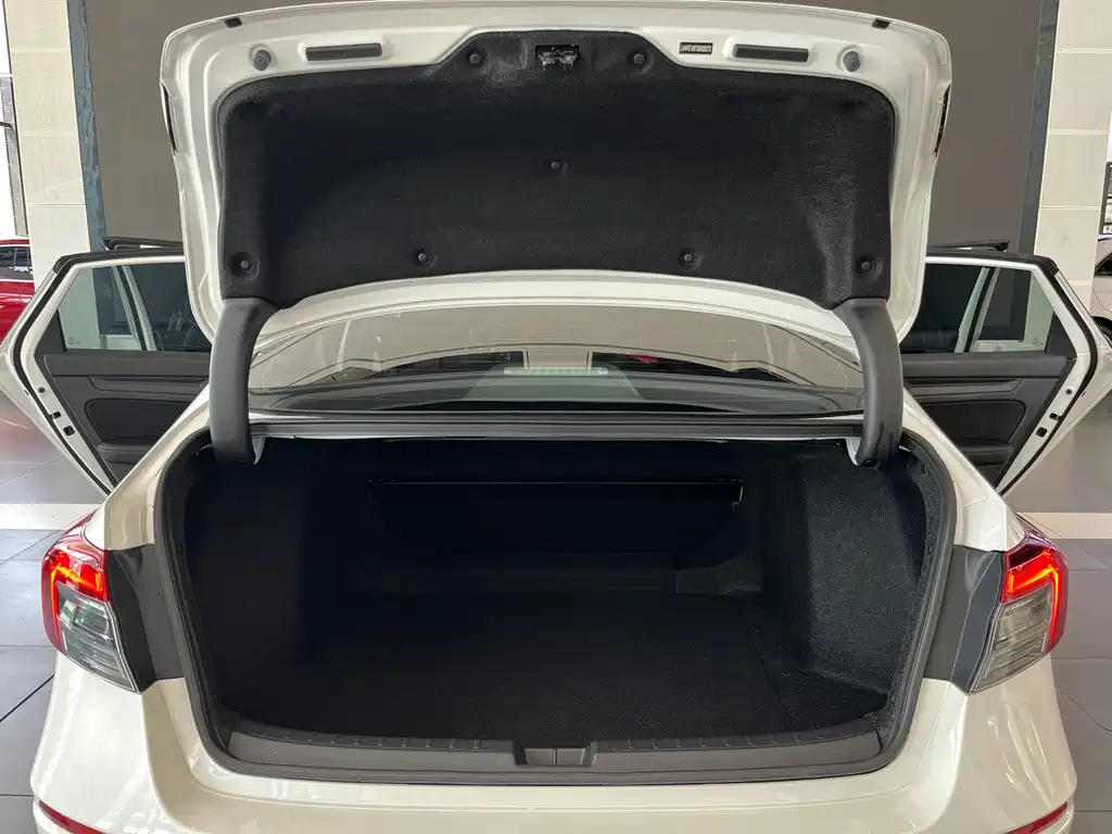 Honda Civic — миниатюра 17