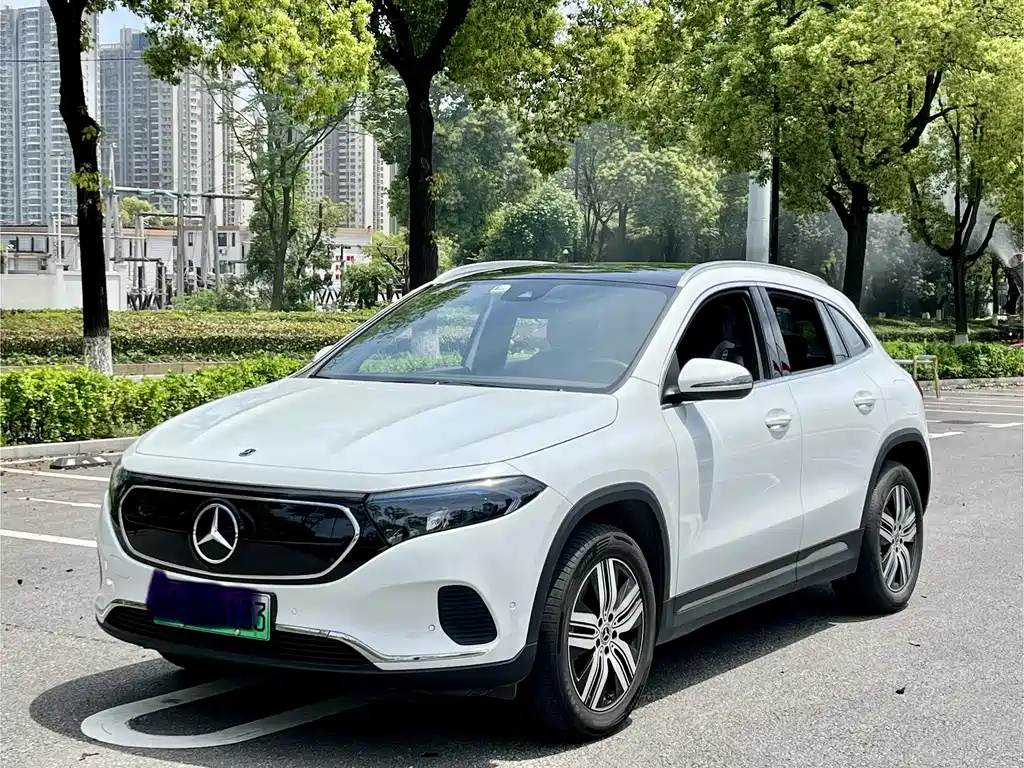 Mercedes-Benz EQA 2023