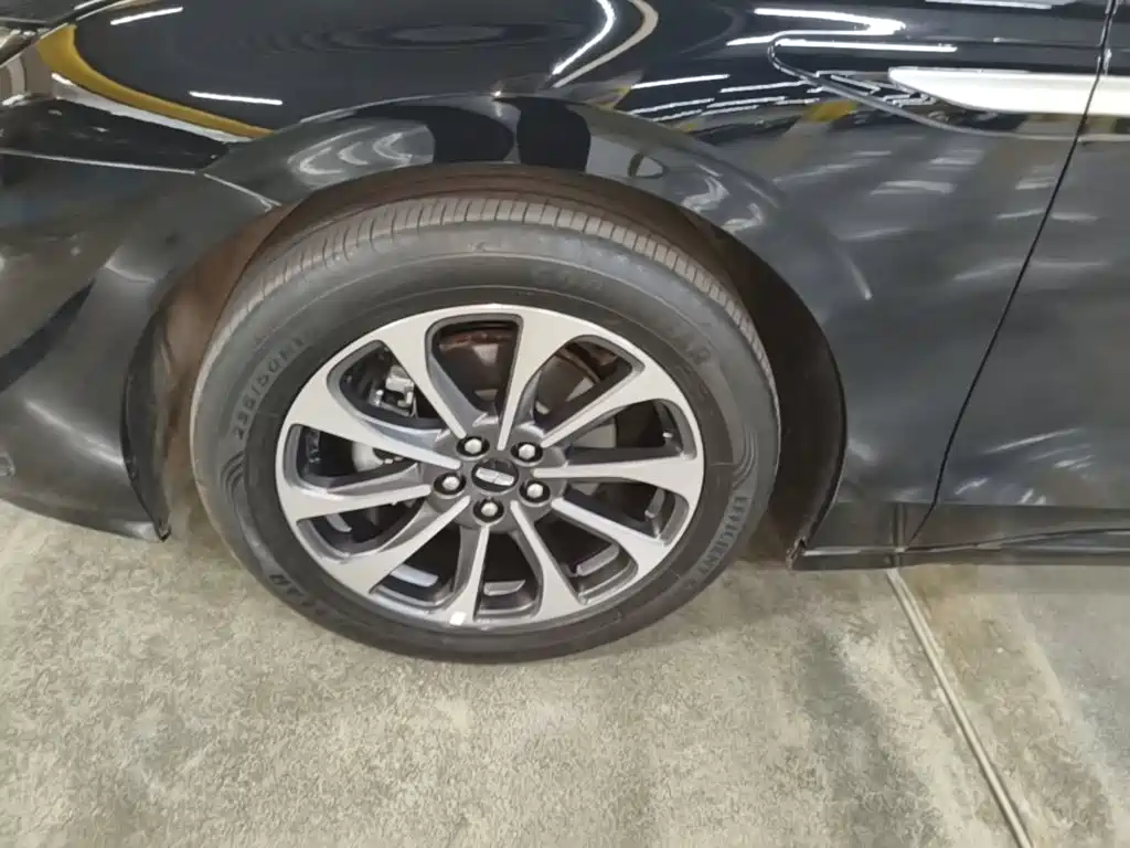 Lincoln Z — миниатюра 23