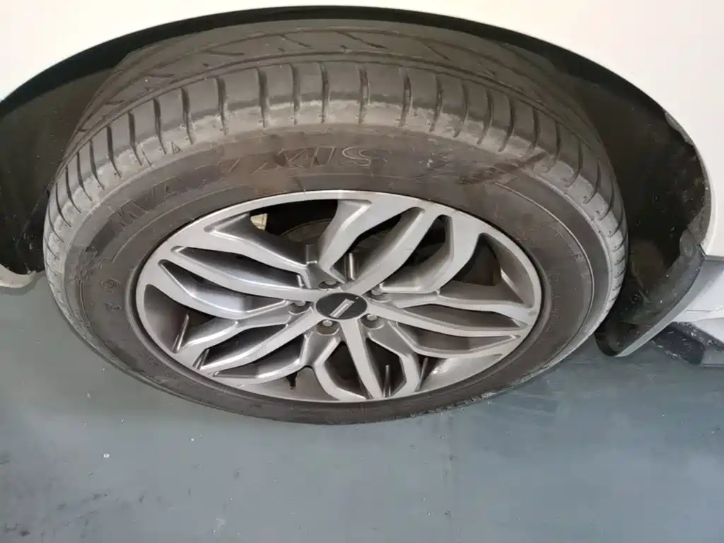Wey Wey VV5 — миниатюра 23