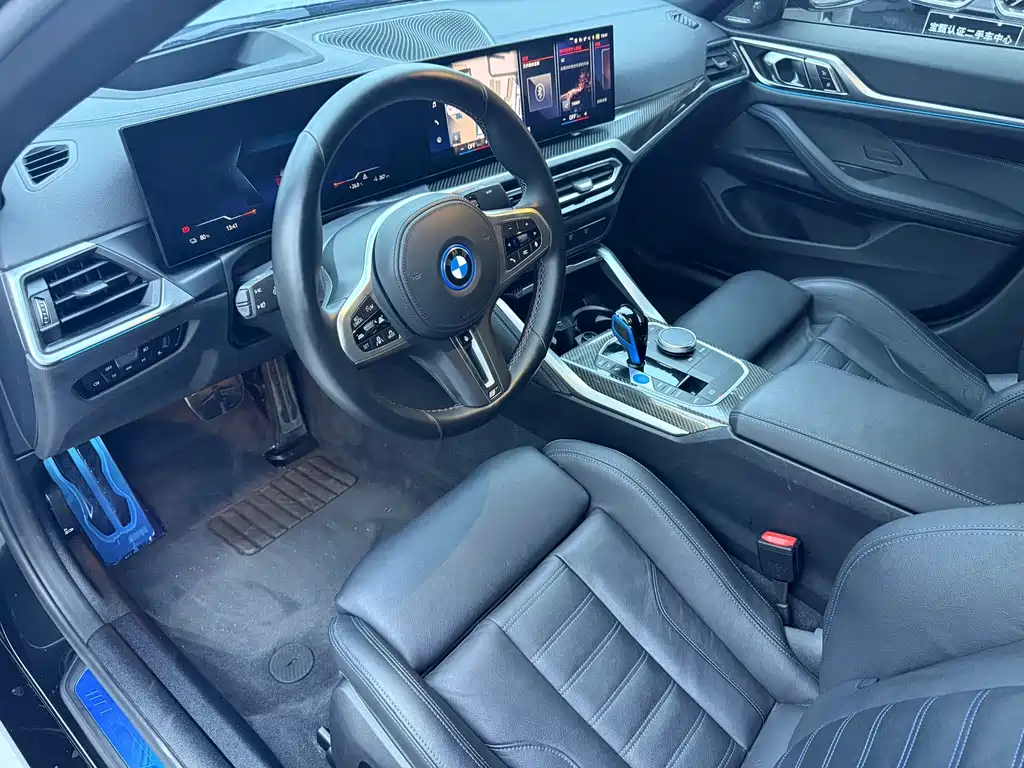 BMW i4 — миниатюра 11