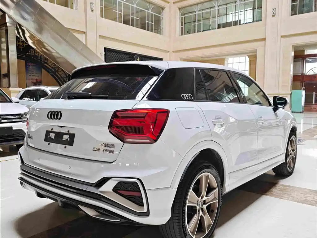 Audi Q2L — миниатюра 18