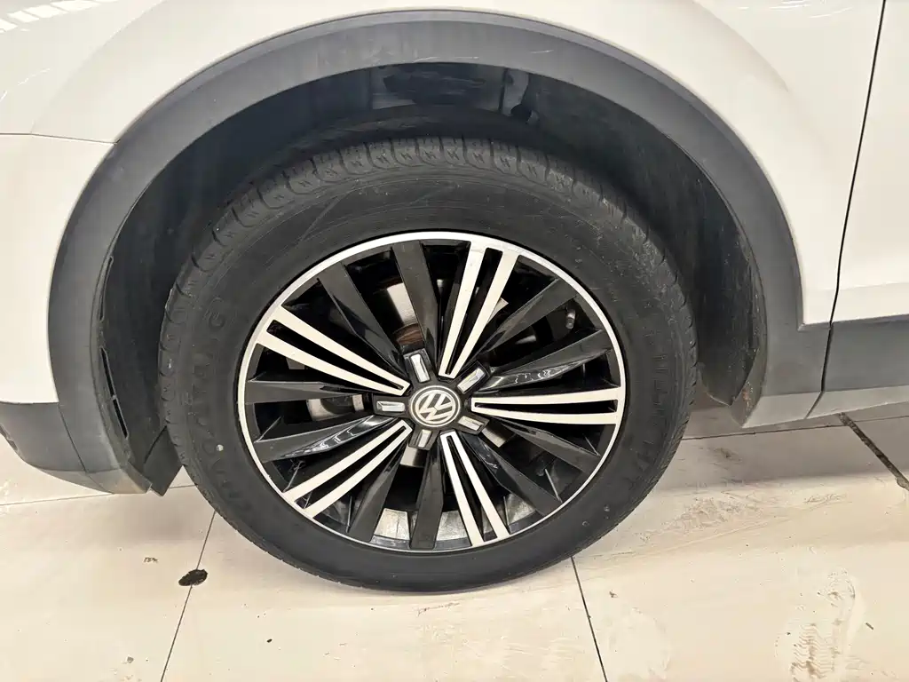 Volkswagen Tiguan L 330TSI Auto 2WD Panoramic Comfort Edition China VI, фото 5