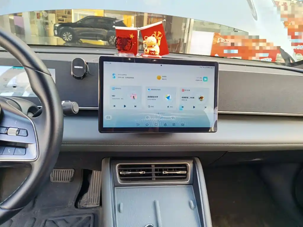 BYD Qin L — миниатюра 13