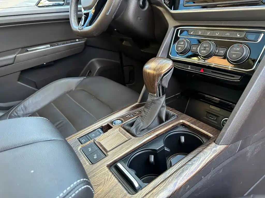 Volkswagen Teramont — миниатюра 19