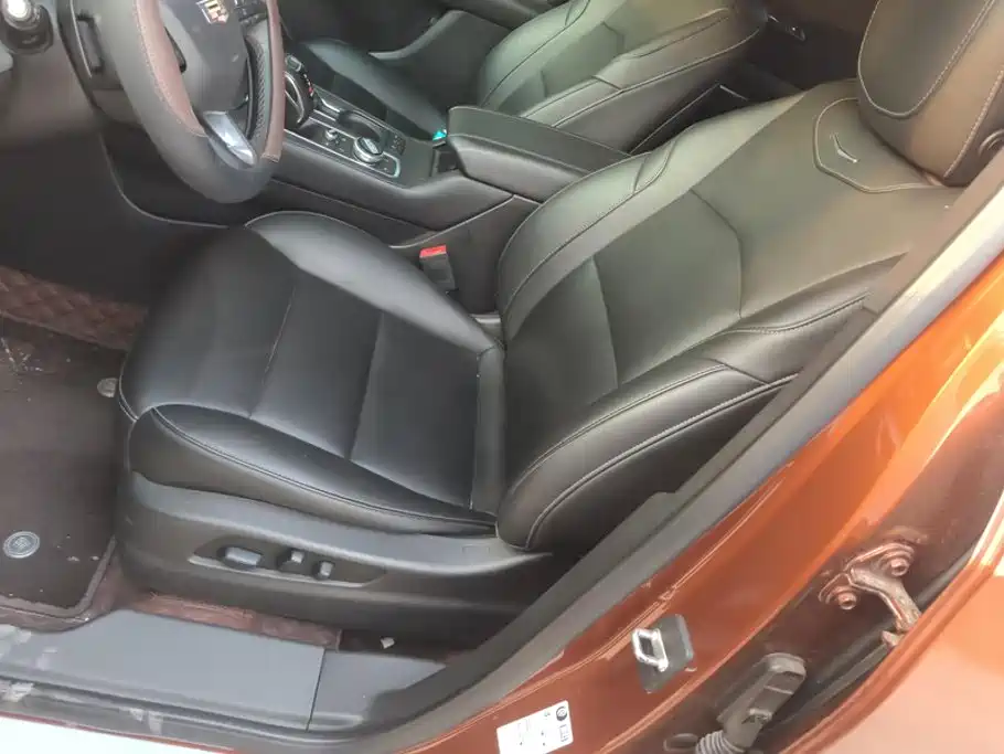 Cadillac XT4 — миниатюра 9