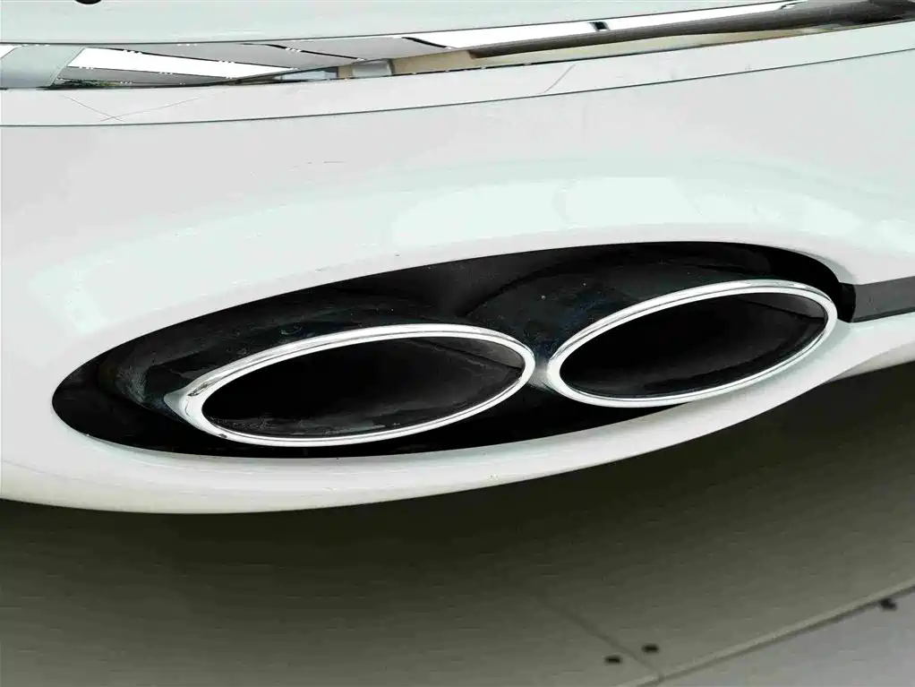 Bentley Flying Spur PHEV 2.9T V6 Hybrid, фото 28