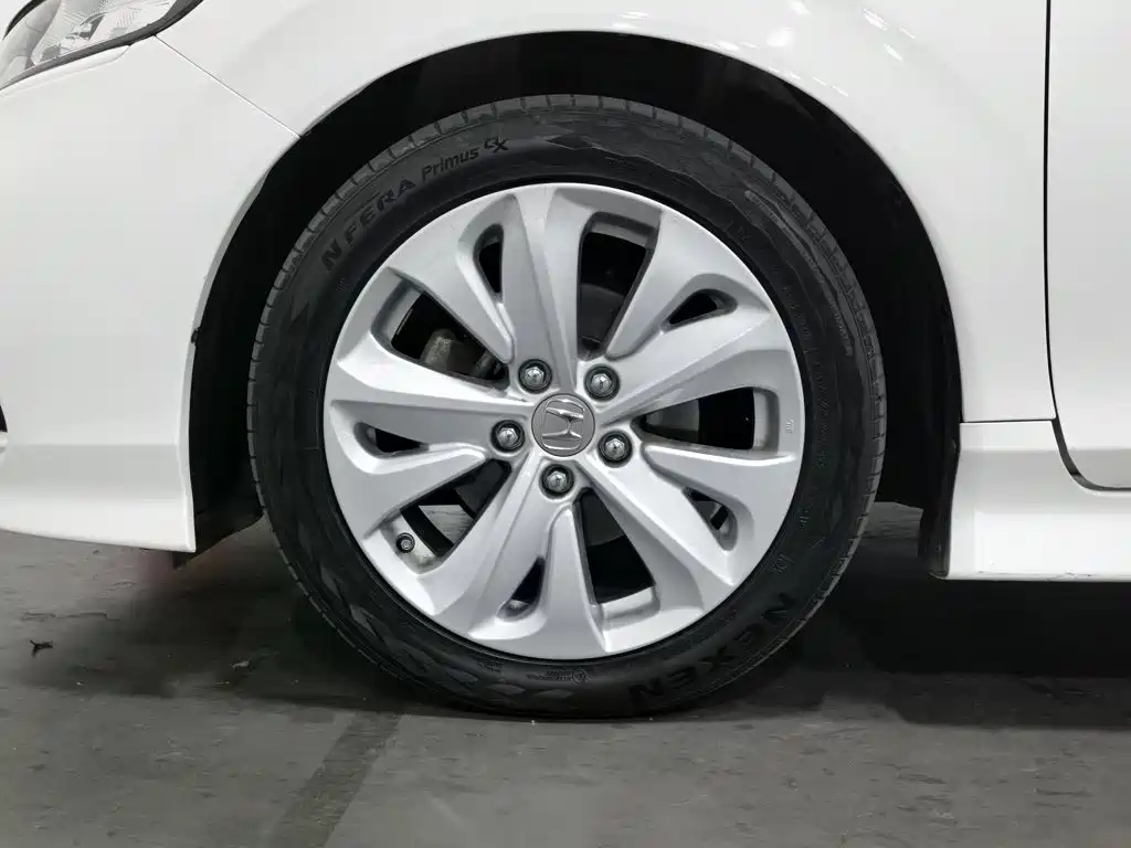 Honda Jade — миниатюра 17