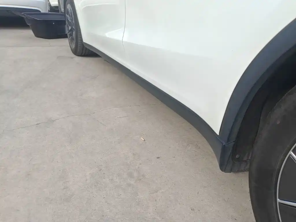 Tesla Model Y L — миниатюра 22