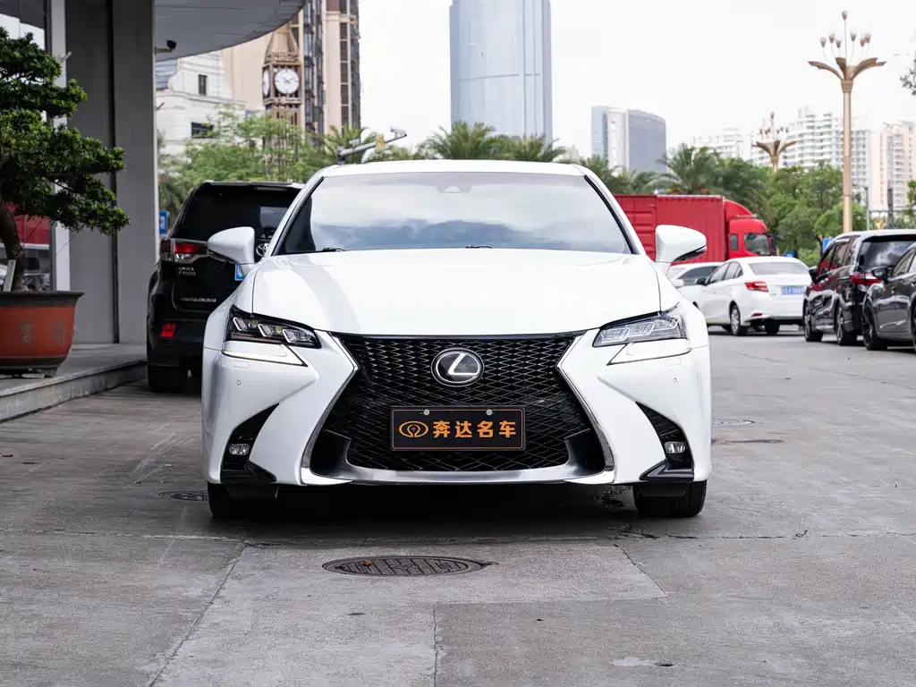 Lexus GS — миниатюра 2
