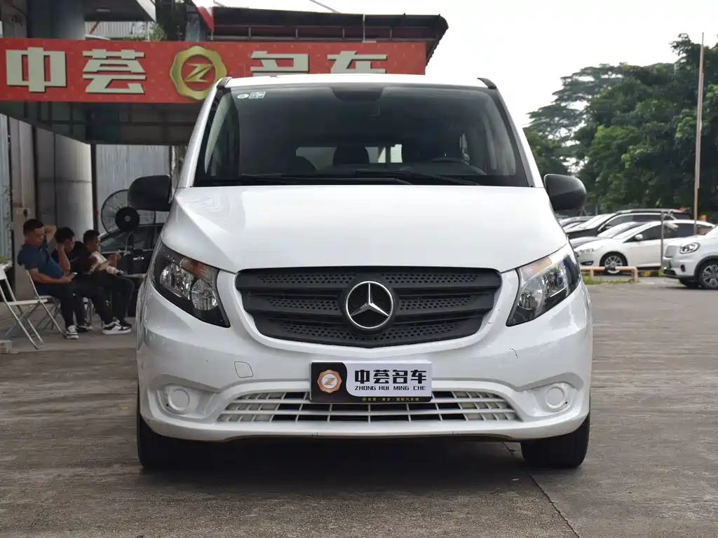 Mercedes-Benz Vito — миниатюра 2
