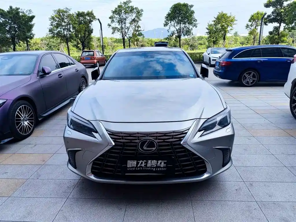 Lexus ES — миниатюра 3