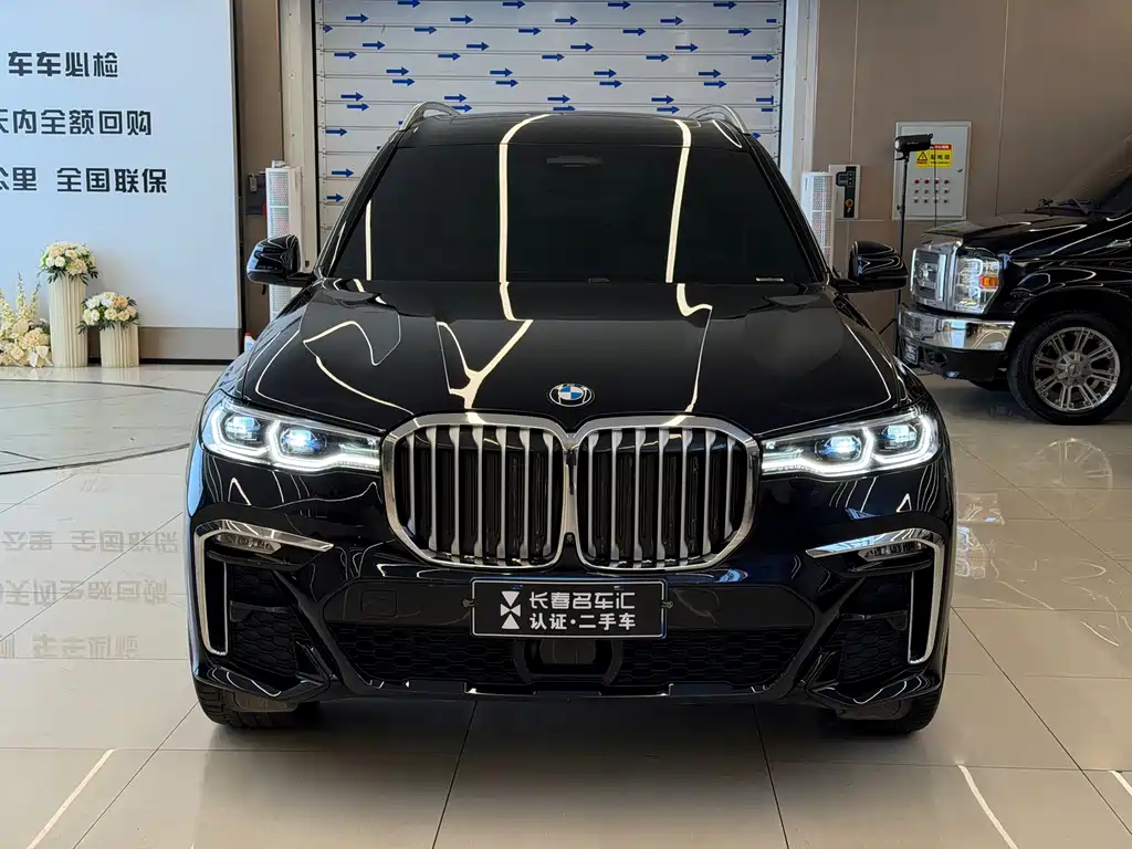 BMW X7 — миниатюра 2