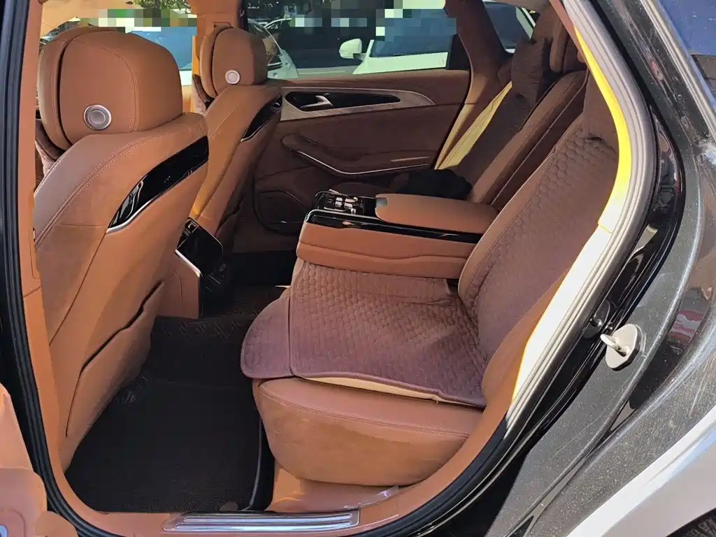 Hongqi Hongqi H9 — миниатюра 13