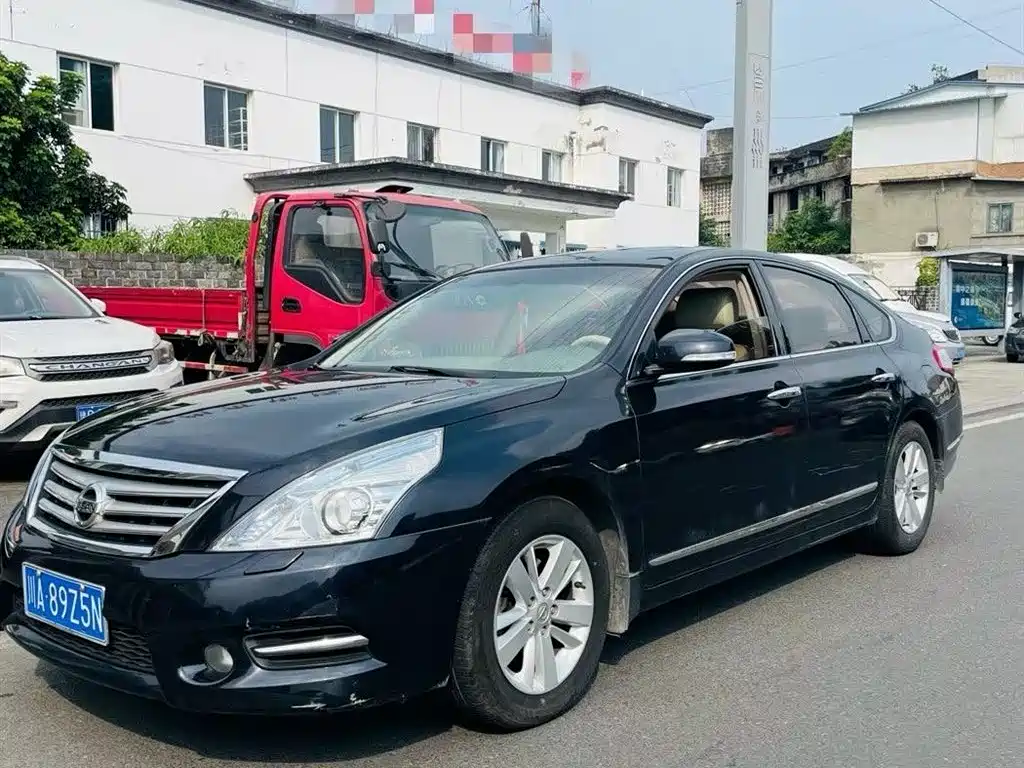 Купить Nissan Teana