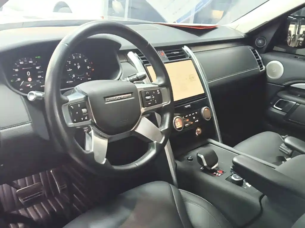 Land Rover Discovery — миниатюра 10