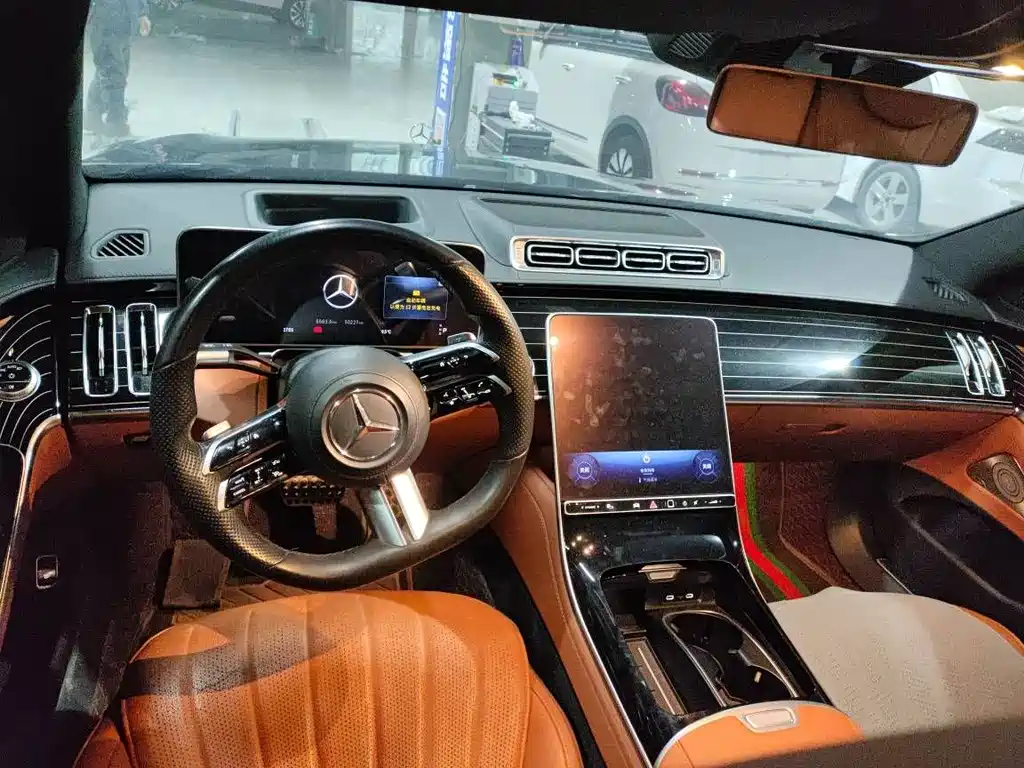 MERCEDES-BENZ S CLASS