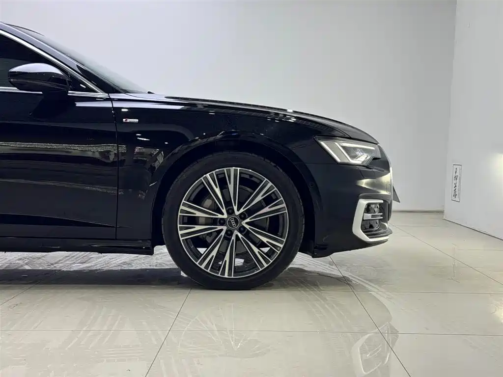 Audi A6L 2023 45 TFSI quattro