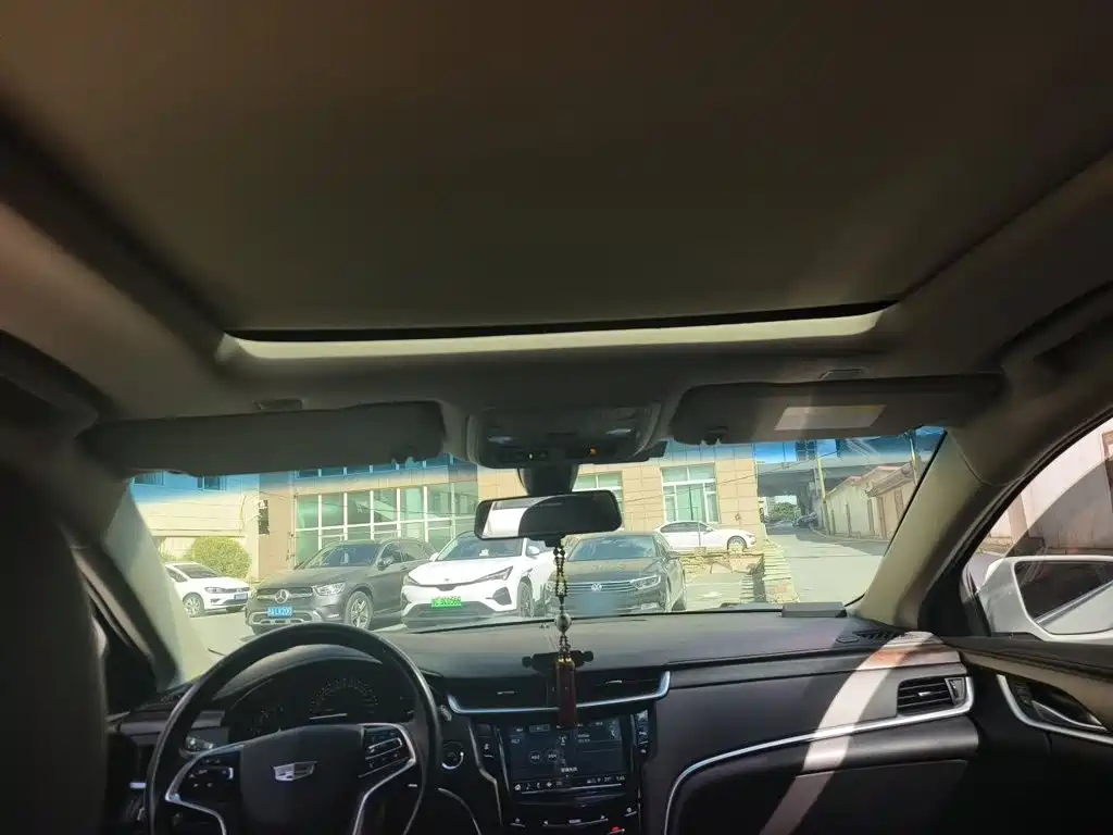 Cadillac XTS — миниатюра 19
