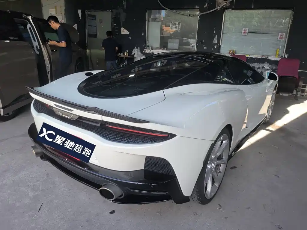 McLaren GT — миниатюра 3