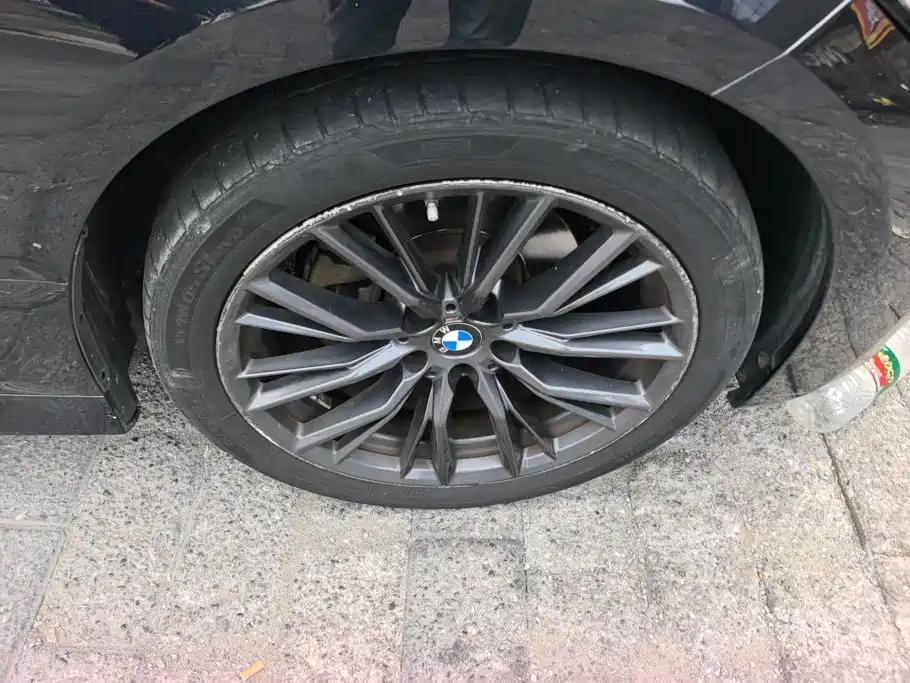 BMW 3 Series — миниатюра 6