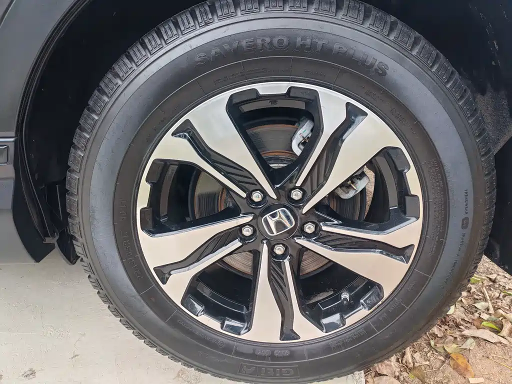 Honda CR-V - фото 13