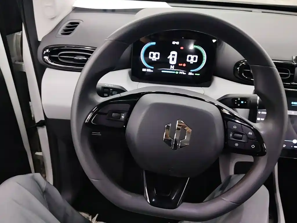 Leapmotor Leapmotor T03 — миниатюра 11
