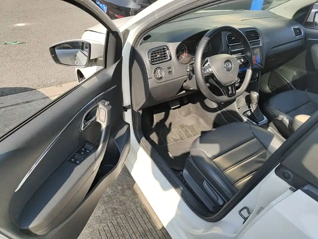 Volkswagen Polo — миниатюра 16