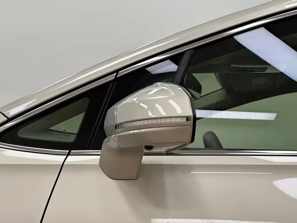 Volkswagen Viloran — миниатюра 34