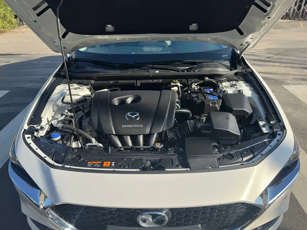 Mazda 3 Axela — миниатюра 25