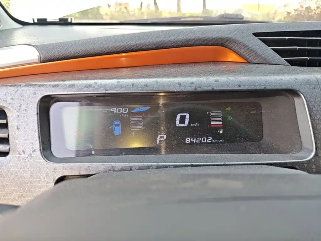 Geely Vision X1 — миниатюра 12