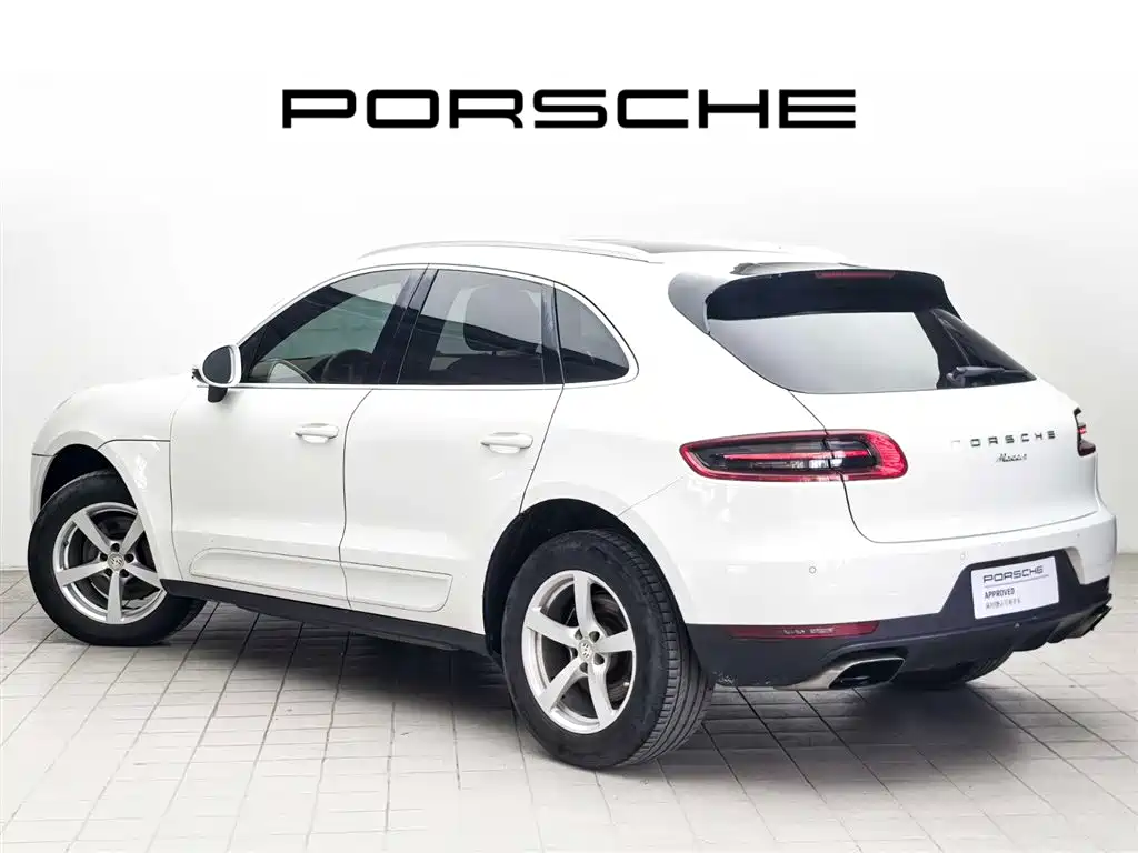 Porsche Macan — миниатюра 5