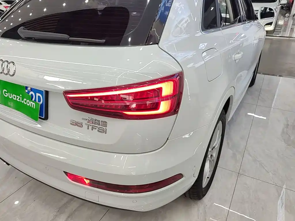 Audi Q3 — миниатюра 8