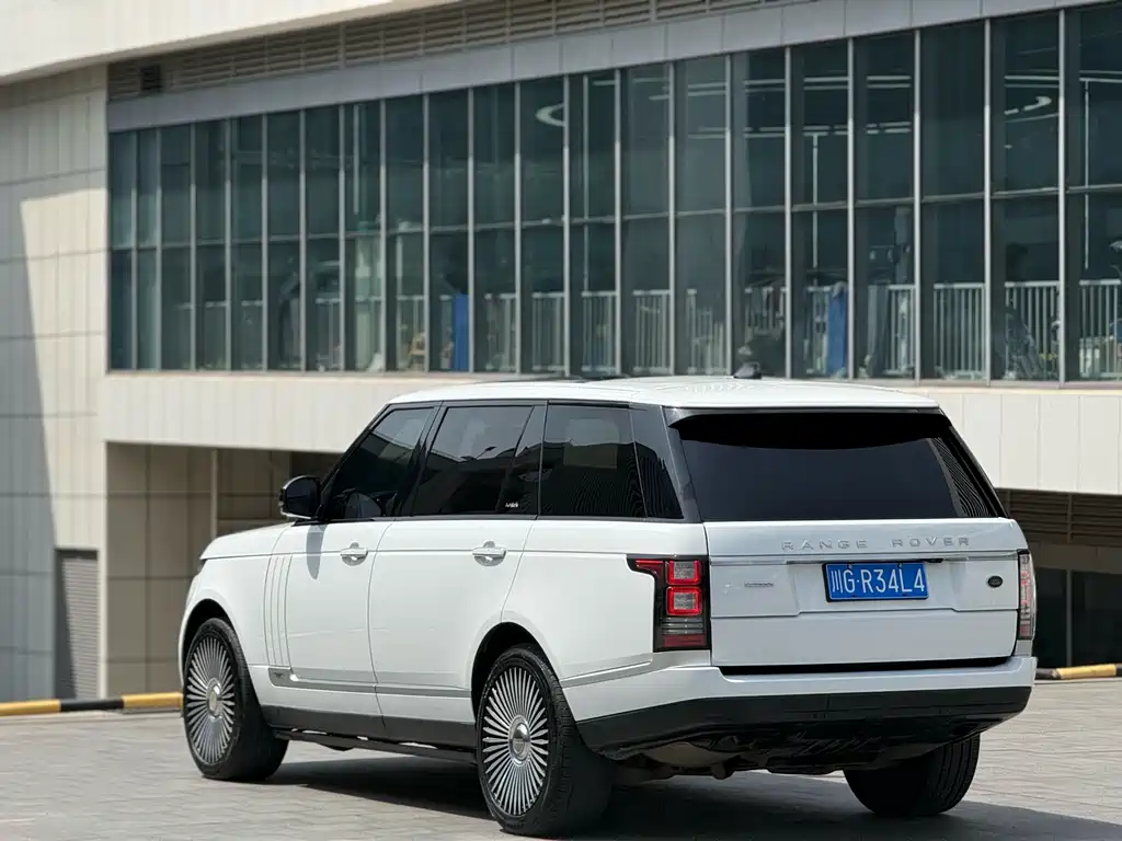 Land Rover Range Rover 2019 3.0T