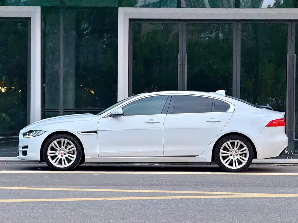 Jaguar XEL 2019 2.0T 200PS Premium