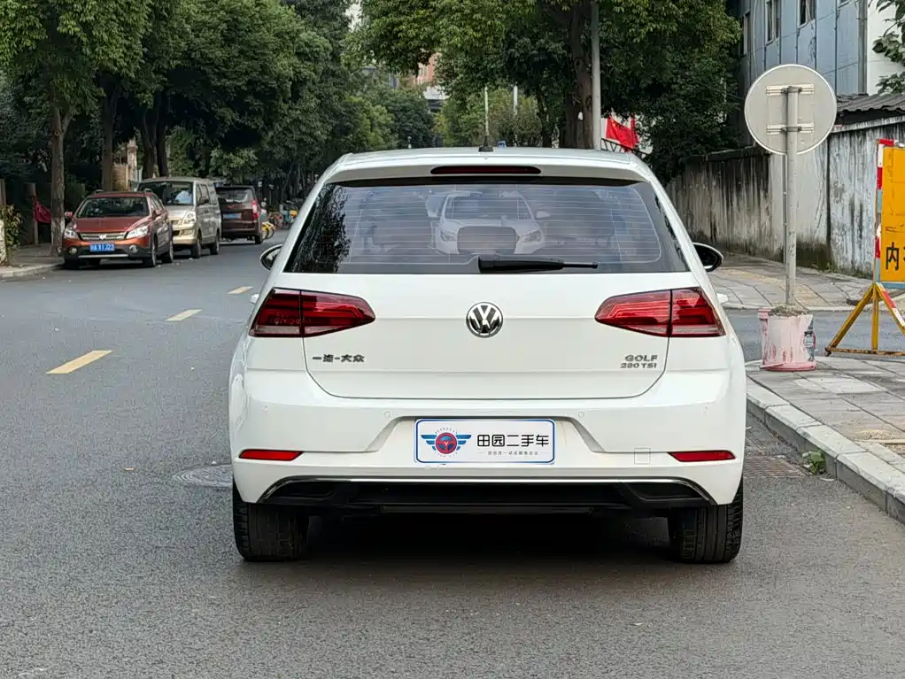 Volkswagen Golf — миниатюра 5