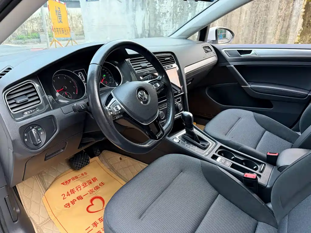 Volkswagen Golf — миниатюра 7