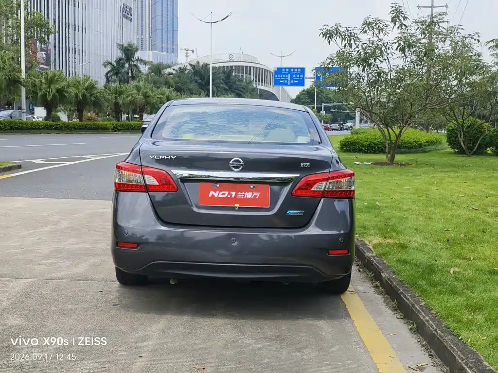 Nissan Sylphy — миниатюра 17