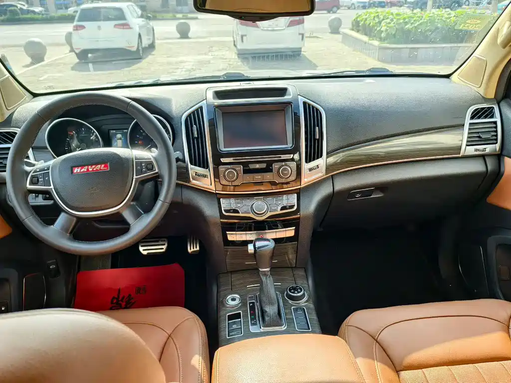 Haval H9 2015 2.0T Luxury 7 мест