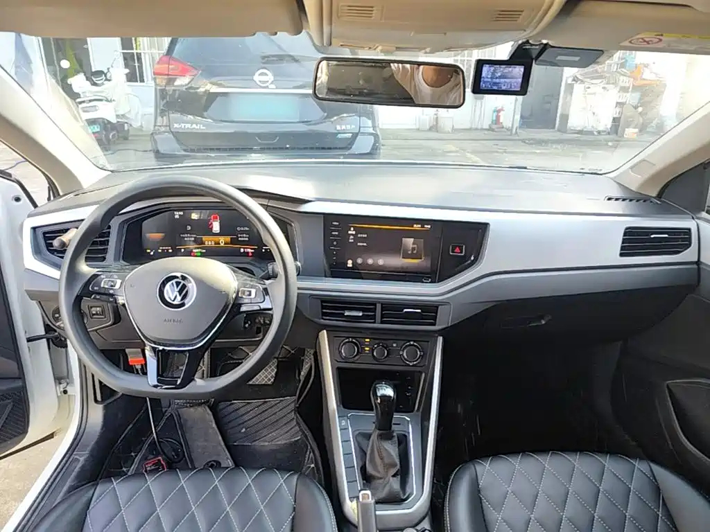 Volkswagen Polo — миниатюра 10