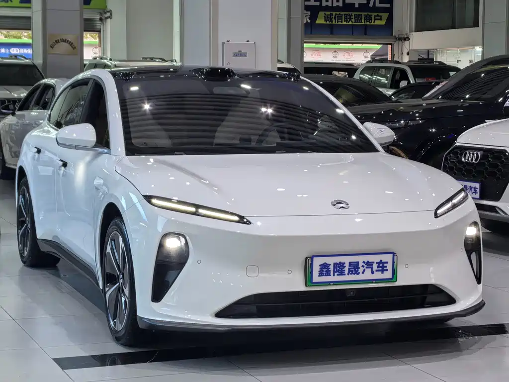 NIO ET5T — миниатюра 3