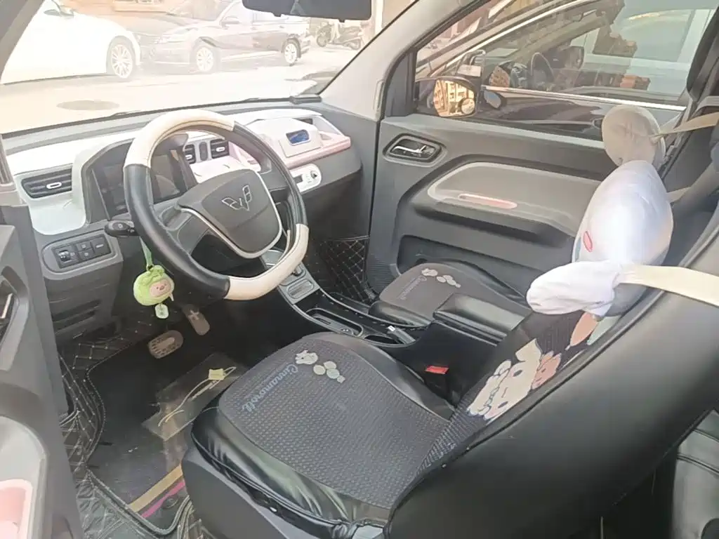 Wuling MINIEV — миниатюра 15