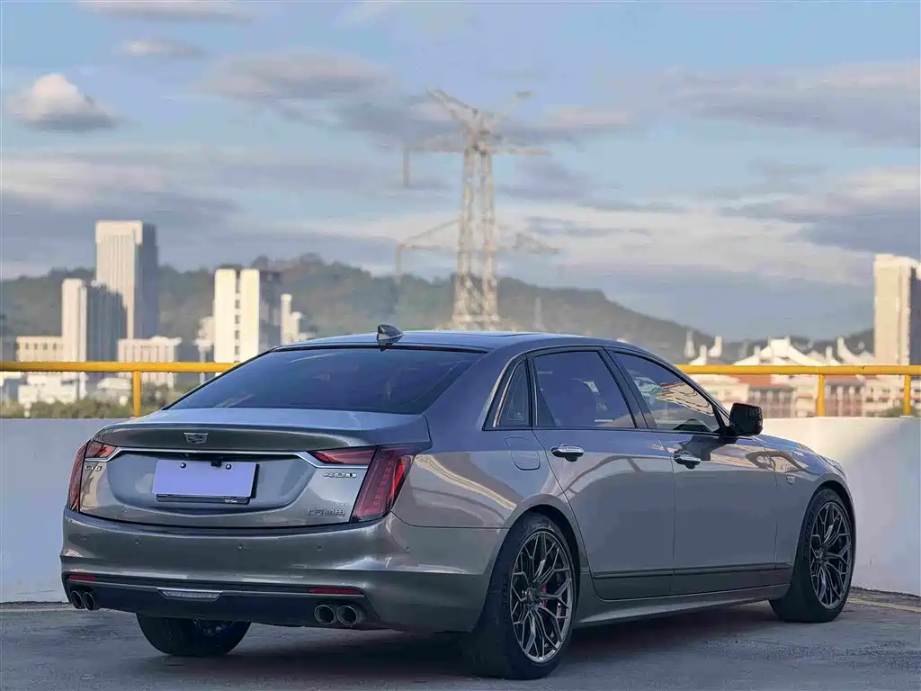 Cadillac CT6 — миниатюра 4