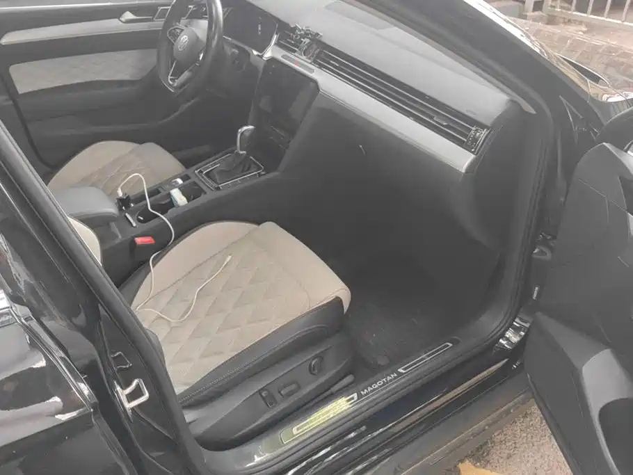 Volkswagen Magotan 2023 200 330TSI DSG Luxury