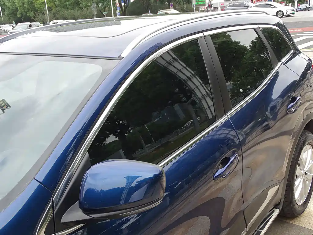 Renault Kadjar — миниатюра 16