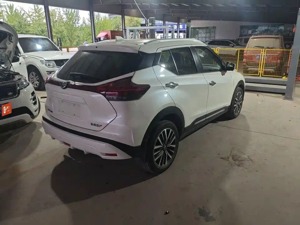 Nissan Kicks - фото 2