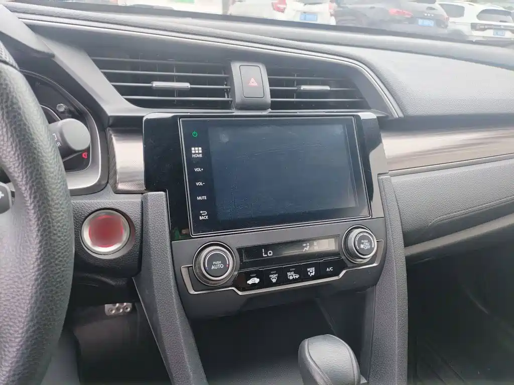 Honda Civic — миниатюра 15
