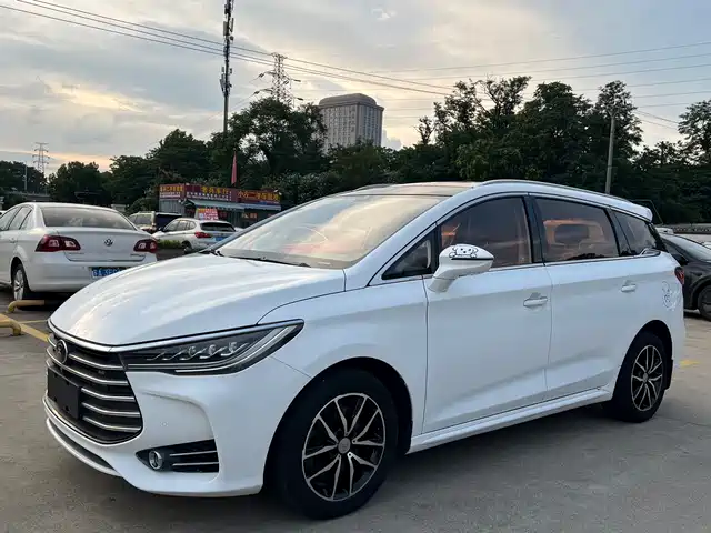2018 BYD Song Max
