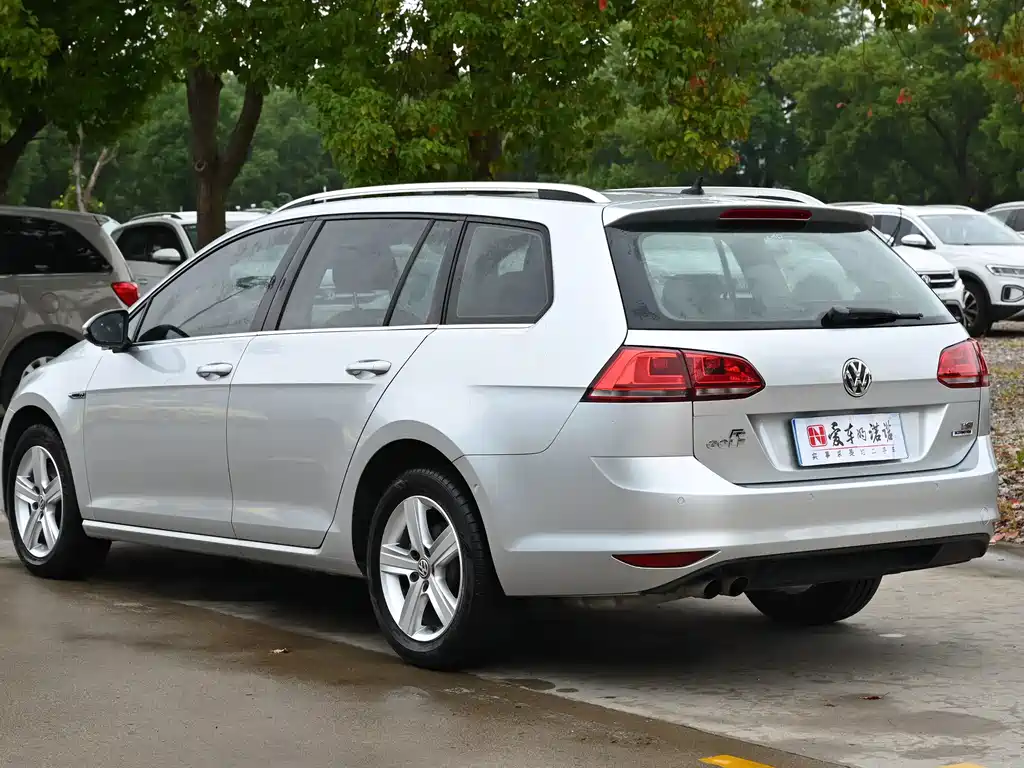 Volkswagen Golf (Import) — миниатюра 3