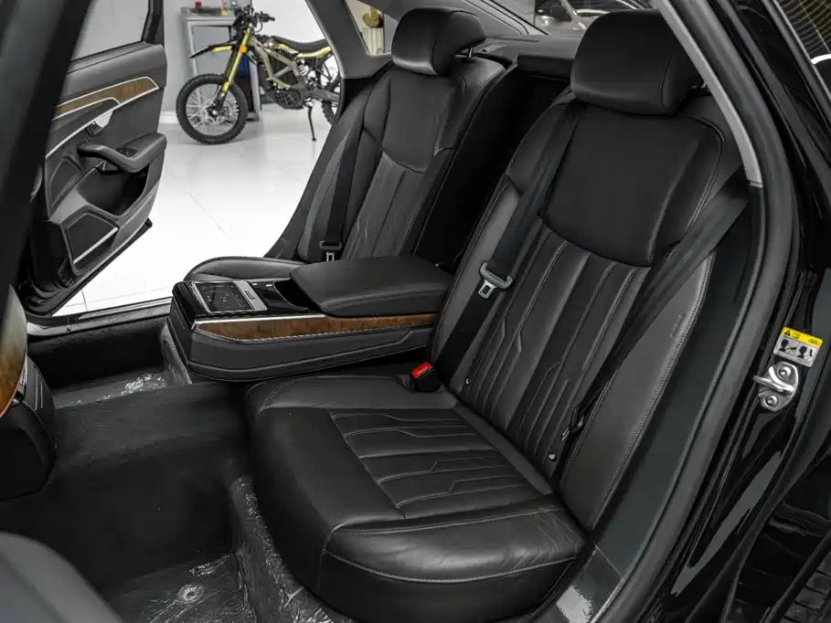 Audi A8 — миниатюра 28